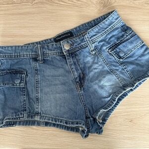 Aeropostale 8 Mid Rise Shorty Shorts Cargo Medium Wash